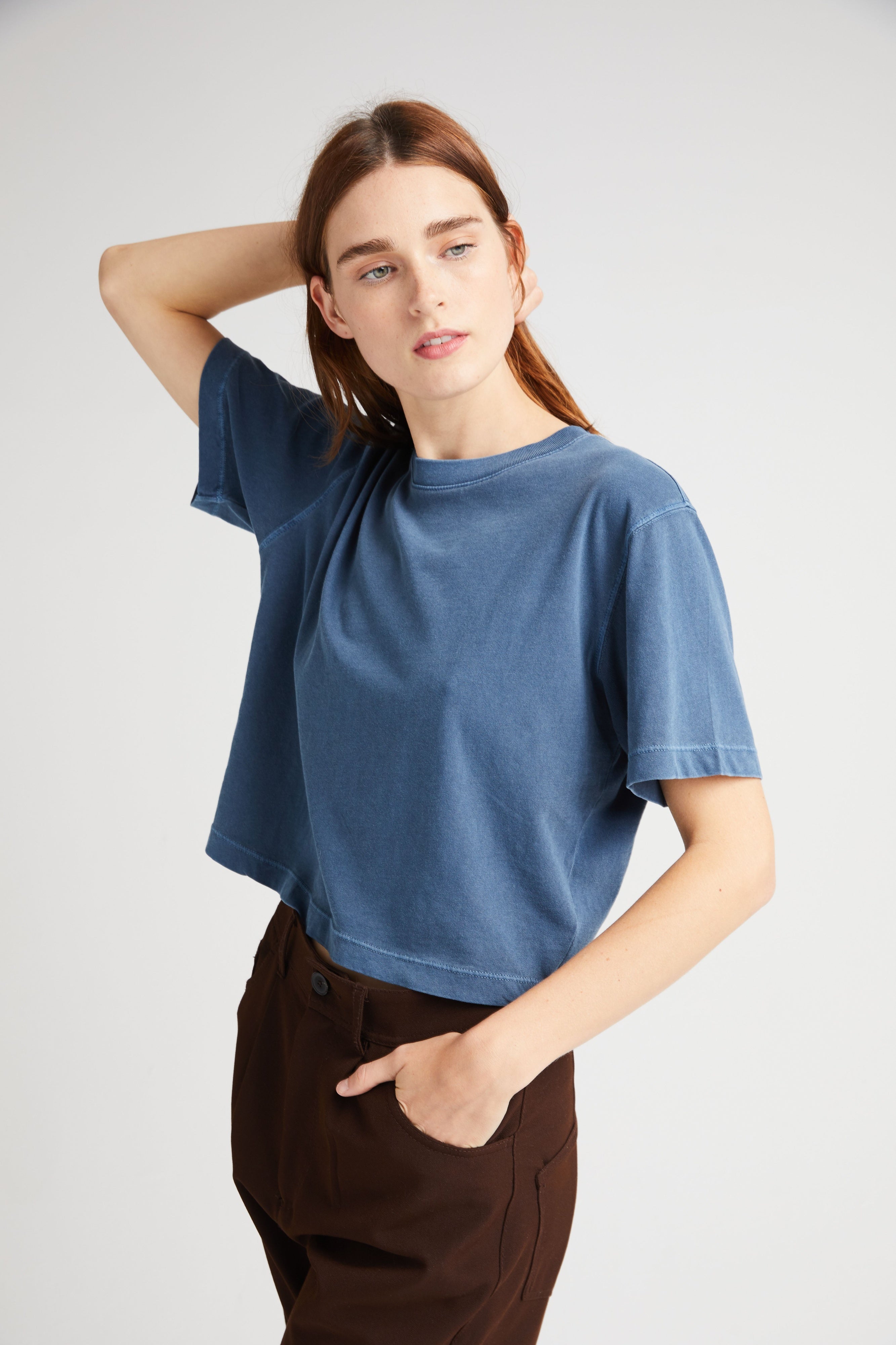 RELAXED CROP TEE